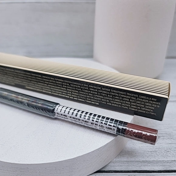 Dibs Beauty No Pressure Lip Line & Define Duo - Picture 3 of 6